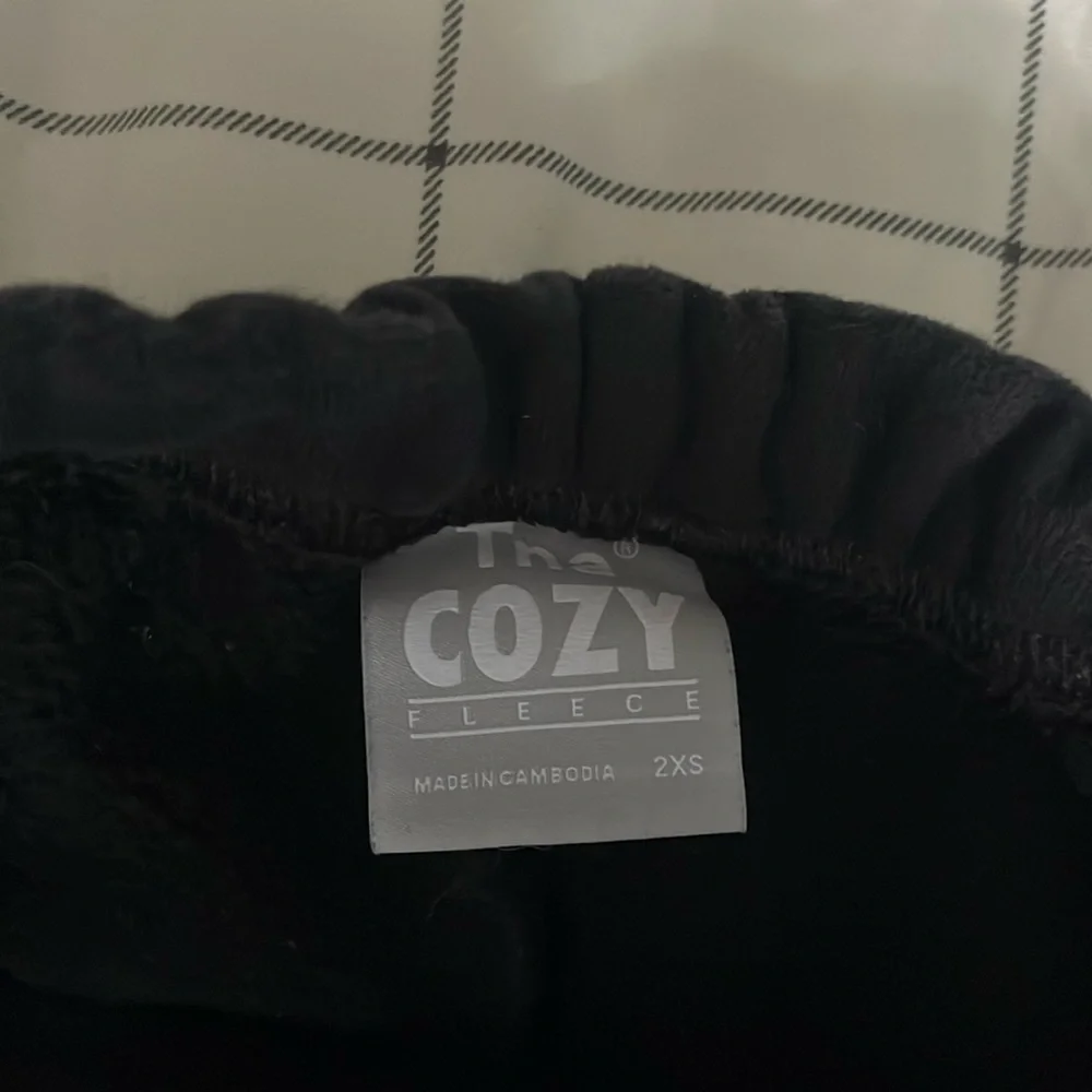 TNA Cozy Sweat Shorts size xxs Black - Picture 4 of 4